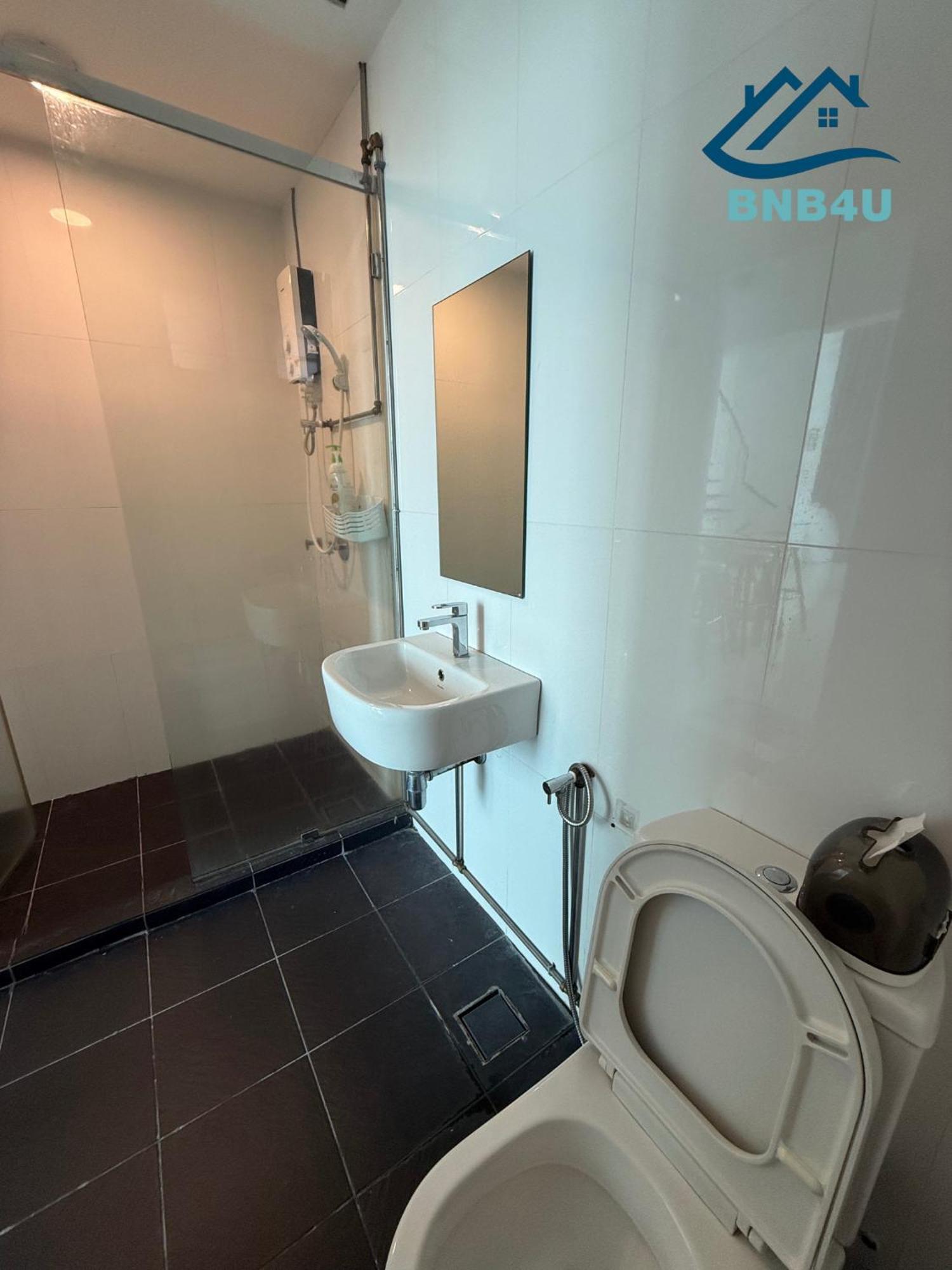 Duplex Seaview Comfort Stay In City By Iz George Town Exterior photo